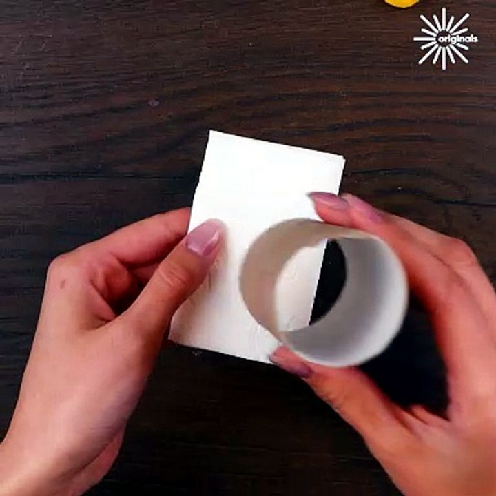 Create a beautiful paper rose with this easy DIY tutorial🌹