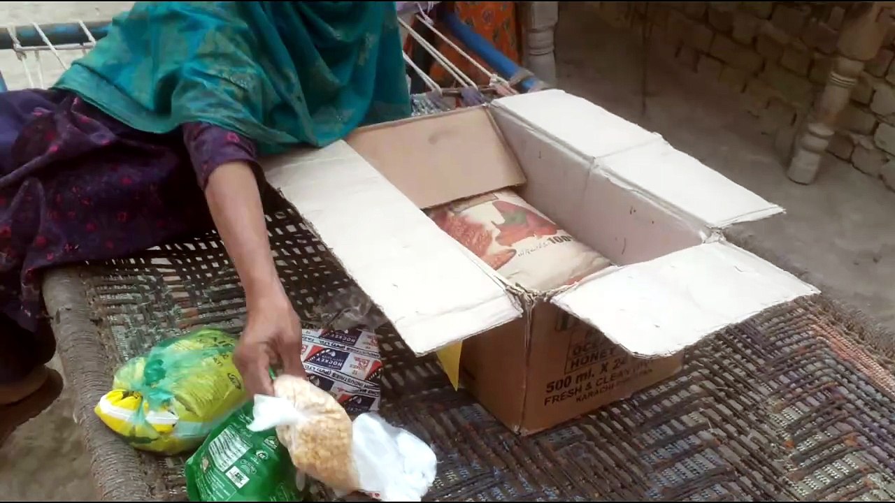 Baywah Maa Ki Madad | Gareeb Family Ki Kahani | Dil Ko Choo Janay Wali Madad