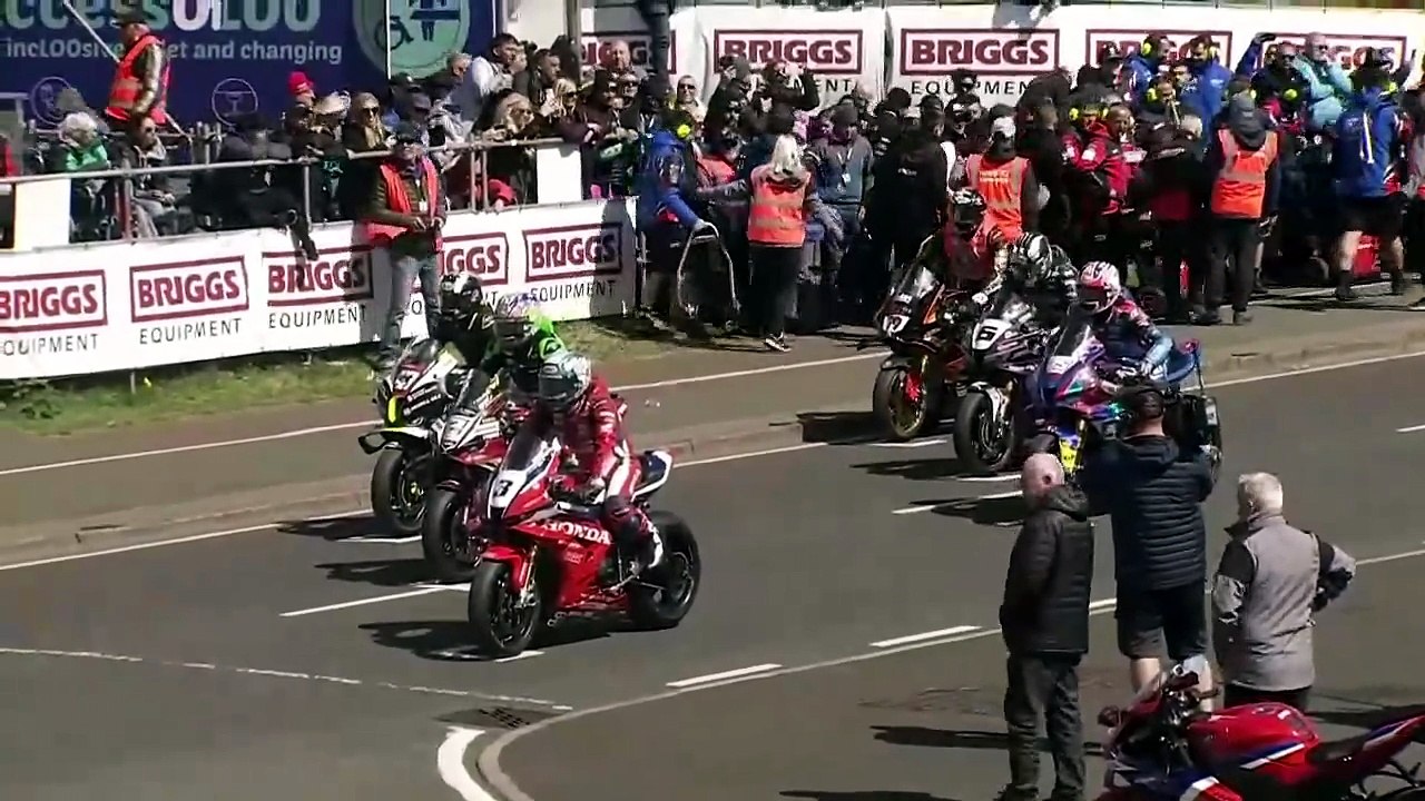 2026 - NW200 - Race 2 Restart - BRIGGS EQUIPMENT SUPERBIKE RACE - Saturday