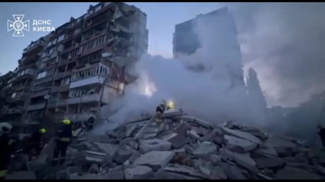 Massiccio attacco missilistico russo su Kiev, almeno 3 morti e 40 feriti