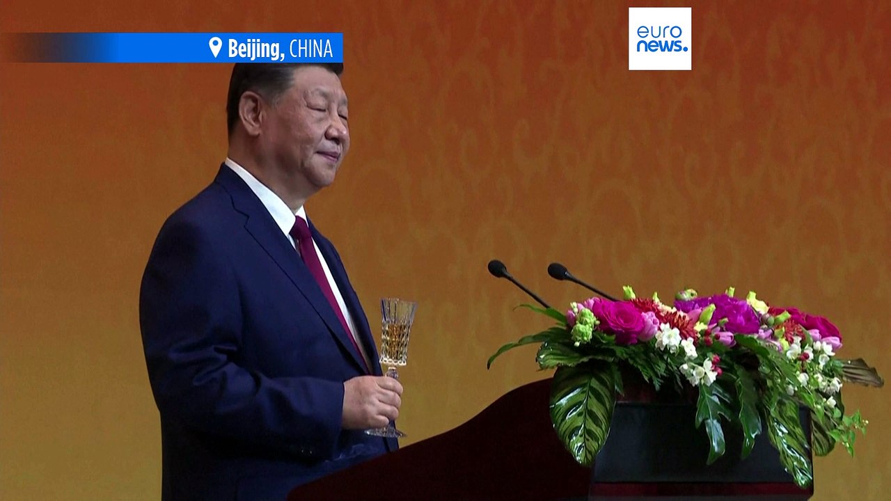 Trump und Xi stoßen beim Bankett in Peking miteinander an