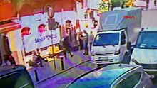 Parkta Oturan Gence Dehşeti Yaşattı:
