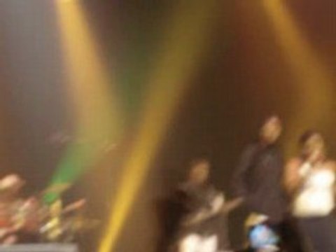 Jah cure live zenith nantes - run come love me