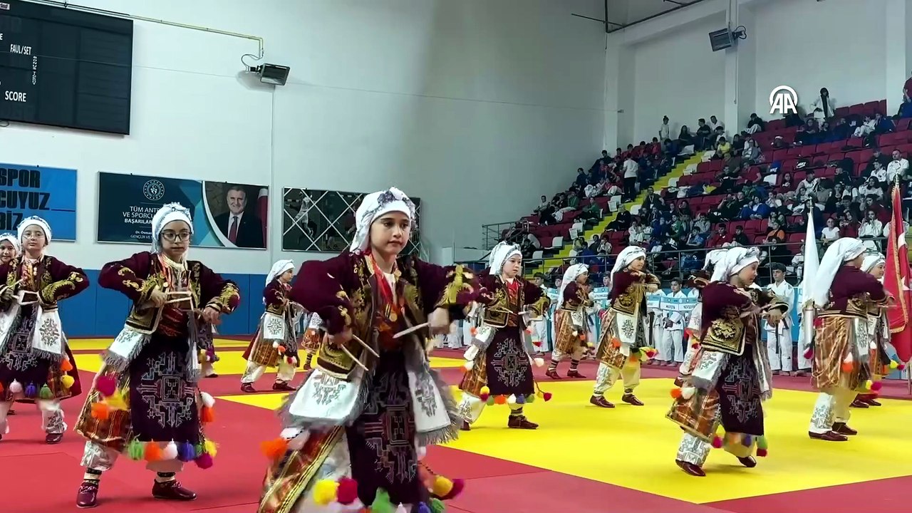 Karaman'da 749. Türk Dil Bayramı ve Yunus Emre'yi Anma Etkinlikleri sürüyor | Ajansspor | AA