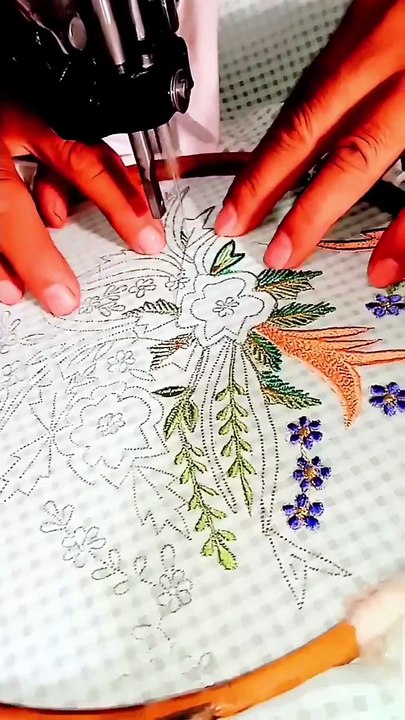 Suite design 🌹🌺🤗 #embroiderydesign #trendingshorts #embroidery #viralvideo #viralshort #handwork