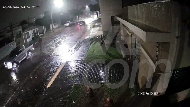 Motorista procura caminhonete que bateu em carro e fugiu após acidente em Cascavel