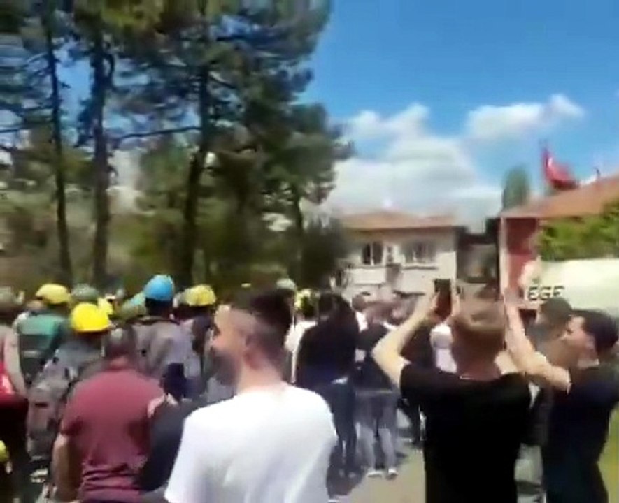 Kütahya'da madenciler iş bıraktı: İş güvenliği önlemleri alınmıyor, maaşlar geç yatıyor