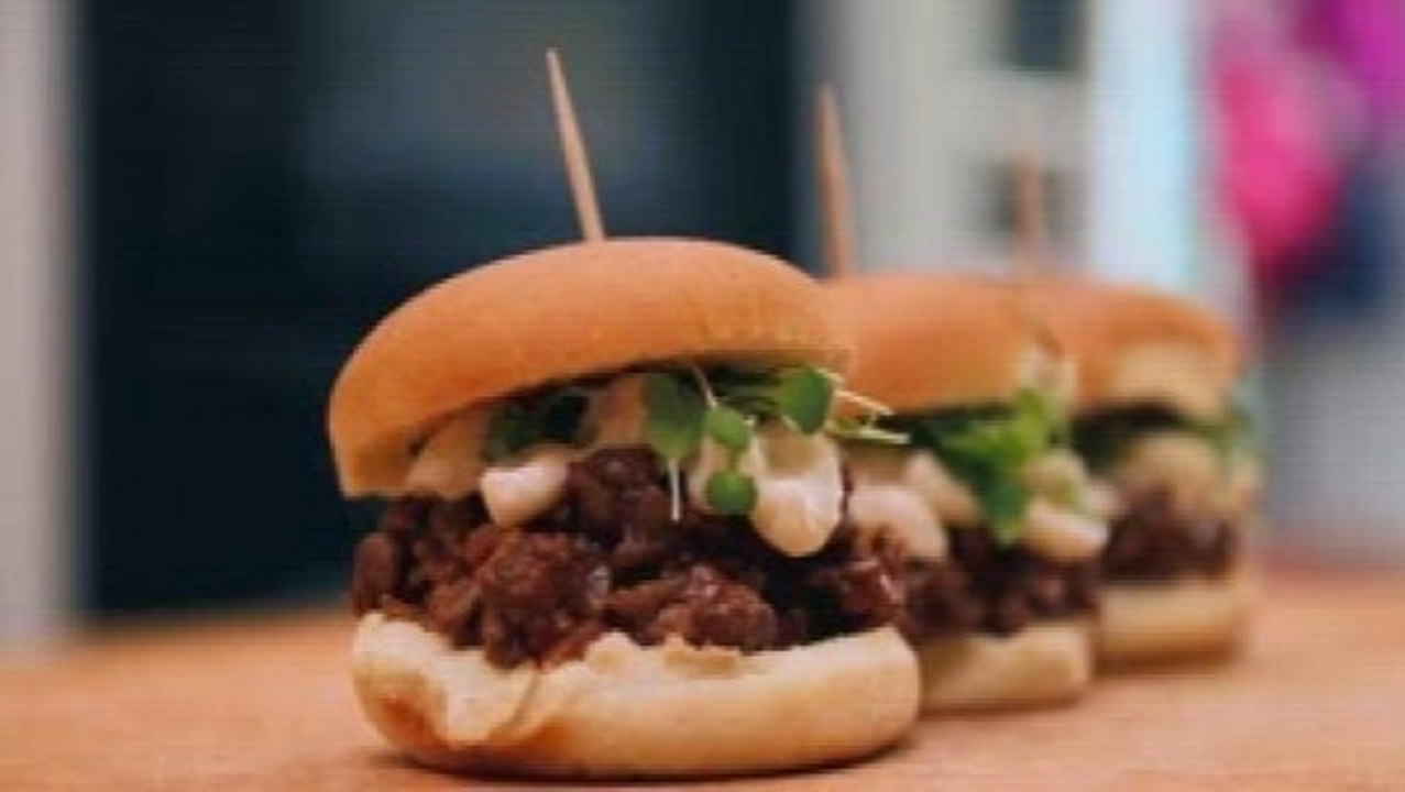 Weekday Sliders Made Easy: Fun to Make and Deli...