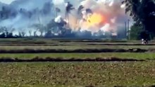 Impactante temporal: un hombre salió volando con un techo de chapa en medio de vientos de 130 km/h