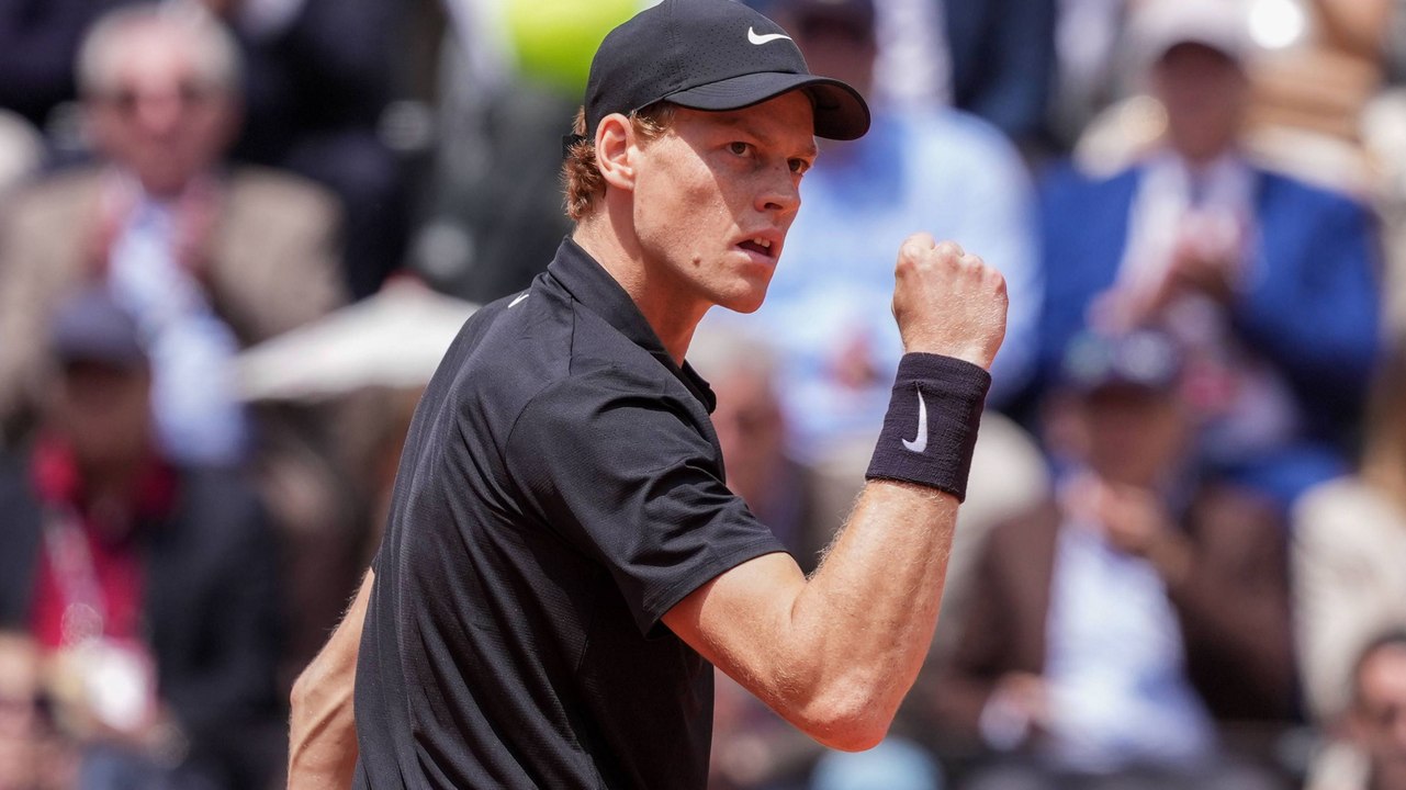 Auch Rublev kann ihn nicht stoppen: Überragender Sinner bricht Djokovics Rekord