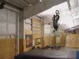 [BMX] Andreu Lacondeguy Training - Front flip tali whip [Goo