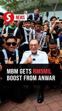 Anwar announces RM5mil allocation for Malaysian Youth Council