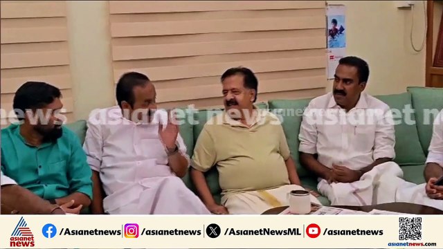 അനുനയത്തിന് ചെന്നിത്തല വഴങ്ങുമോ?വി ഡി സതീശൻ രമേശ് ചെന്നിത്തലയുടെ വീട്ടിൽ, ദൃശ്യങ്ങൾ