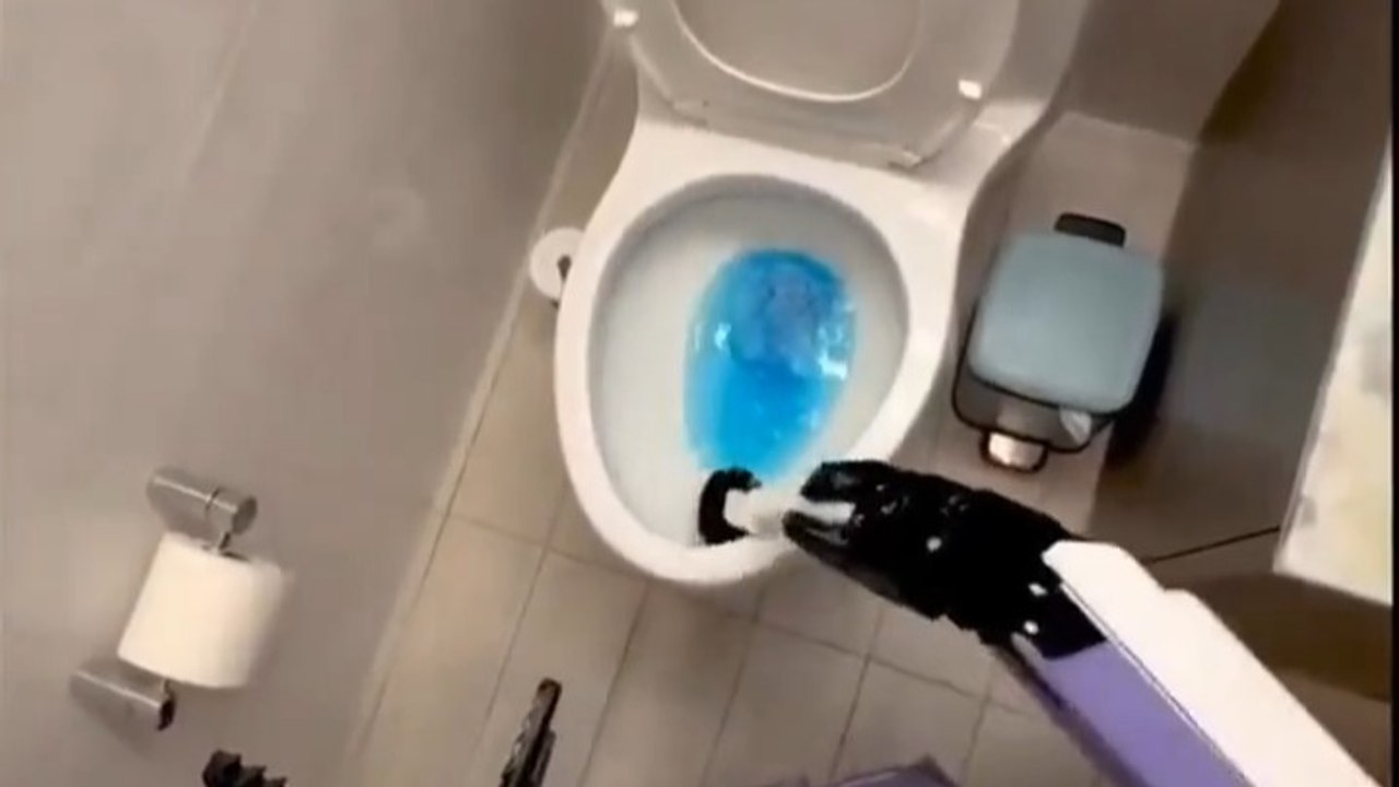 Robot limpiando
