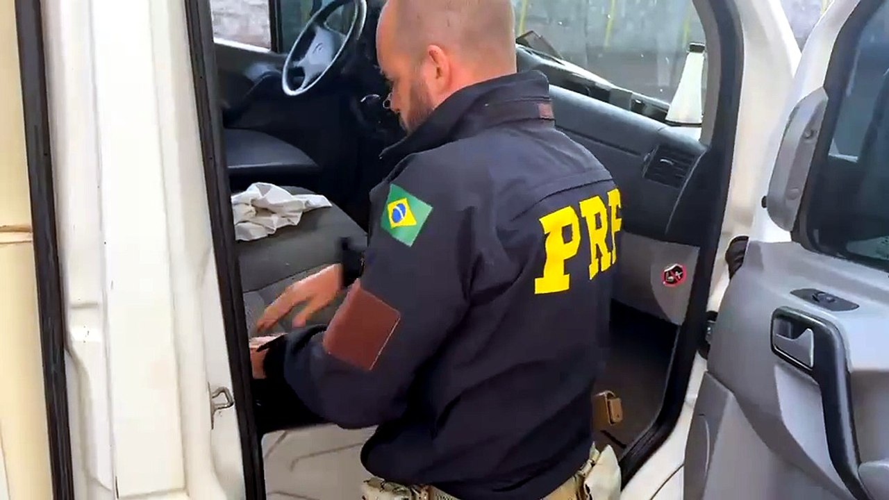 PRF faz maior apreensão de emagrecedores em rodovias federais - 1