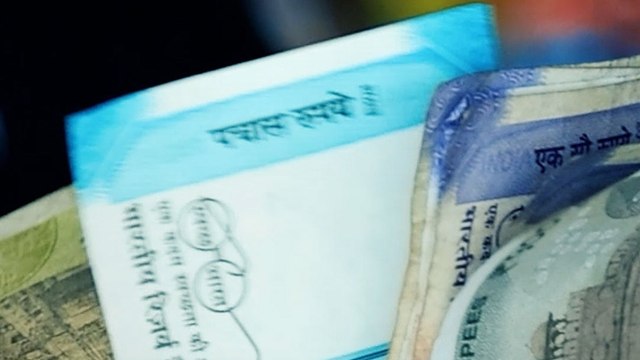 Petrol Diesel Price Hike के बाद Delhi, Mumbai समेत कई शहरों में बढ़ी लोगों की परेशानी