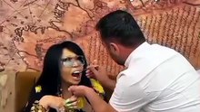 Onur Akay Bülent Ersoy'un dönercisinde!