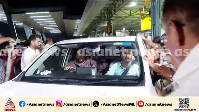 കെ.സി വേണുഗോപാലിനെ സ്വീകരിക്കാൻ വിഷ്ണുനാഥ് അടക്കമുള്ളവർ