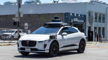 Self-driving car boss says that autonomous vehicles lack 'common sense'