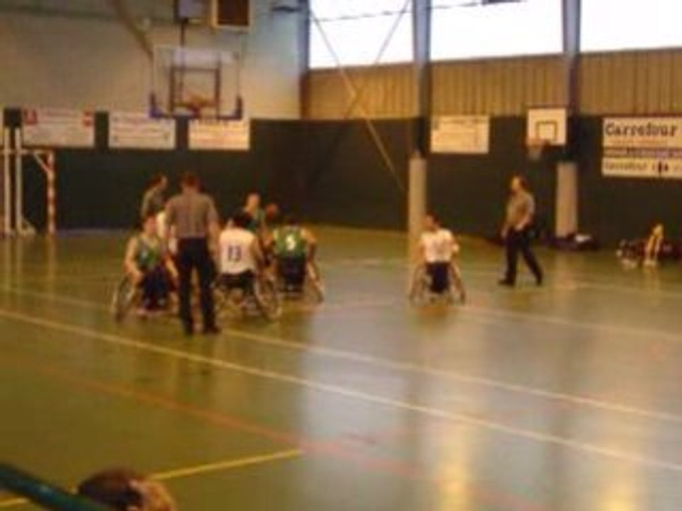 CHPT DE FRANCE HANDIBASKET : MEAUX/VILLEFRANCHE (4)