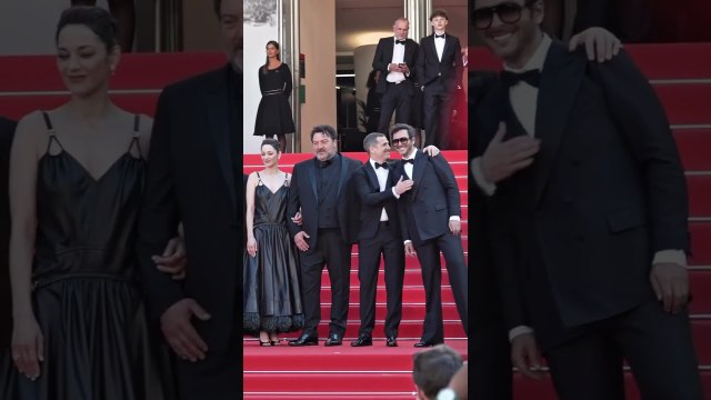 L’équipe du film Karma a fait sensation lors de la montée des marches ce soir au Festival de Cannes