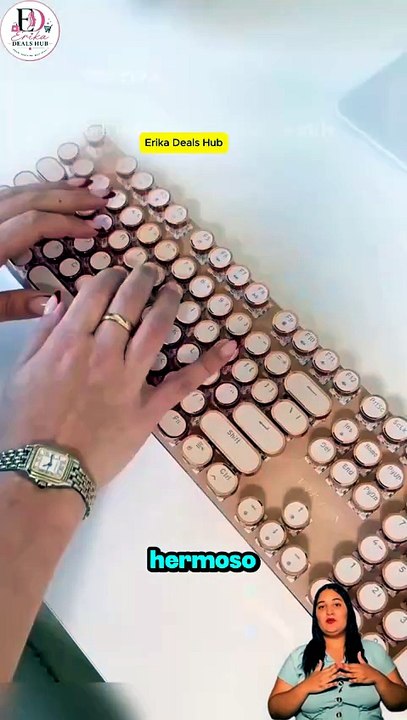 The Typewriter-Style Wireless Keyboard Catching Every PC Worker’s Attention ⌨️🔥