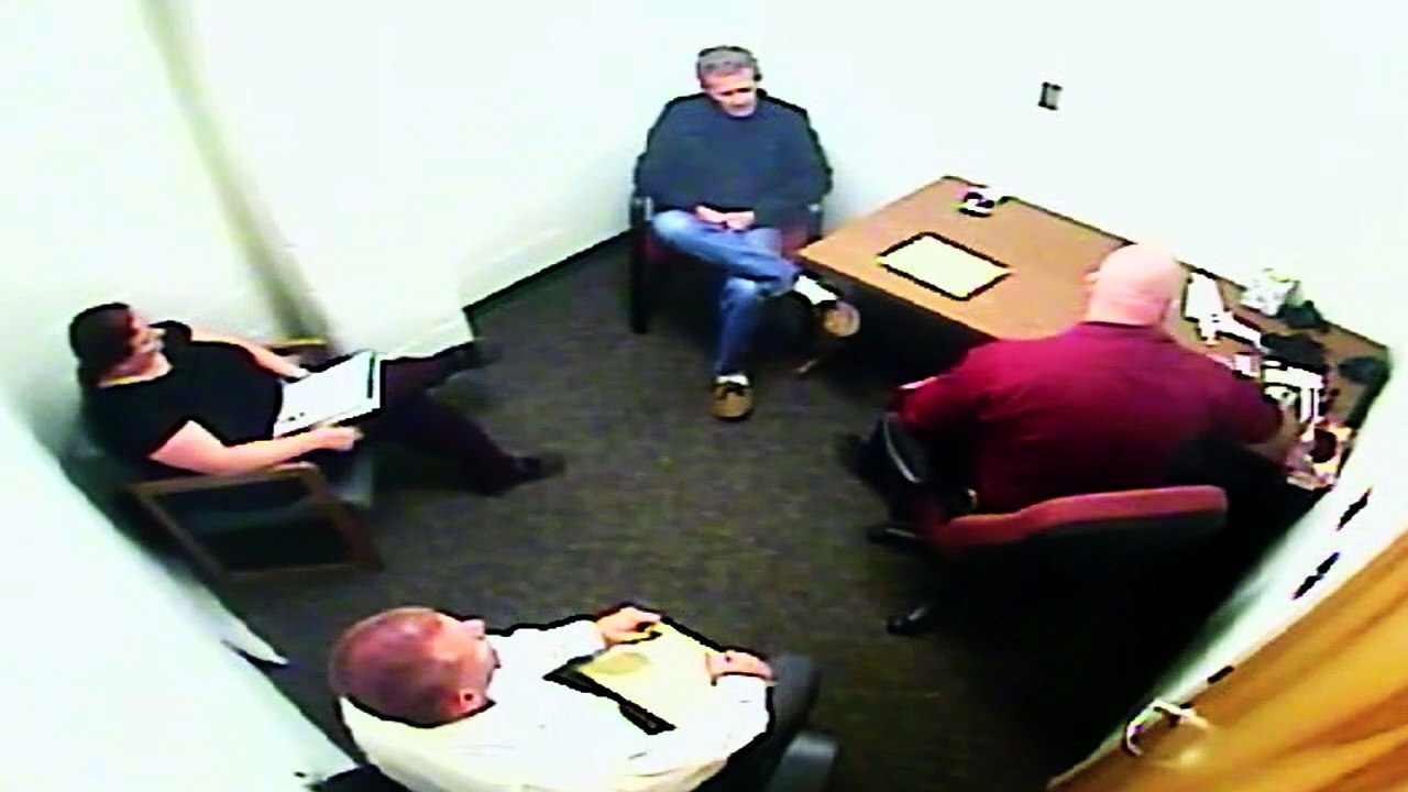 Interrogation Raw S05E01