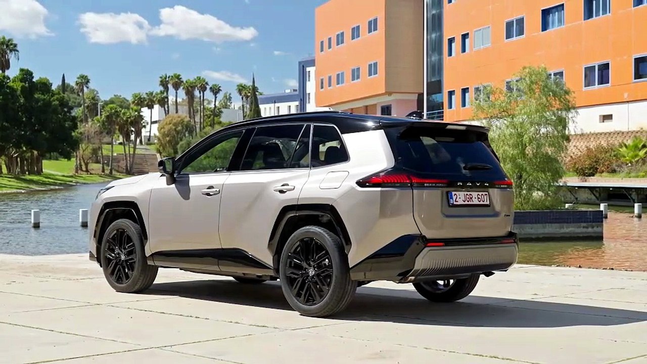 Toyota RAV4 Hybride 2026 (Extérieur)