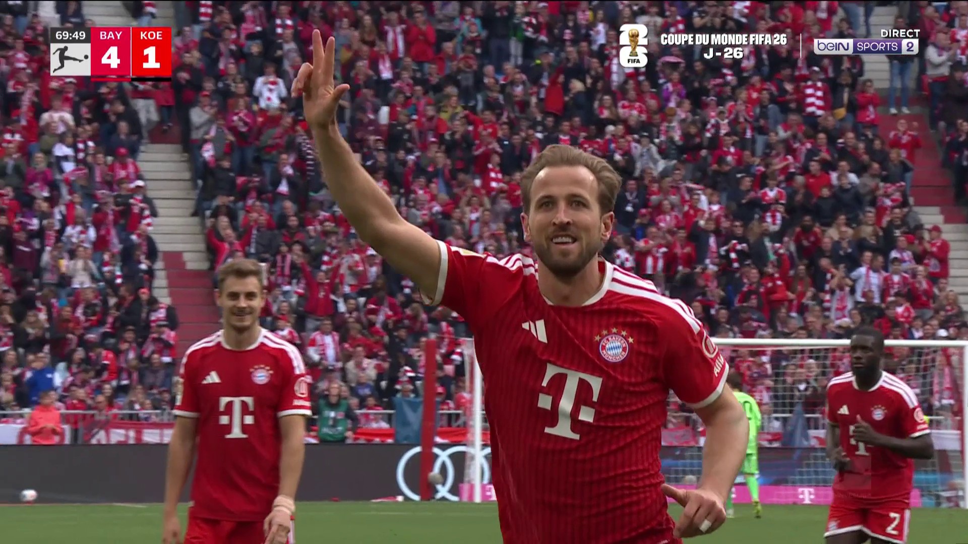 Bundesliga : Triplé pour Kane d'une frappe lumineuse de 30 mètres !