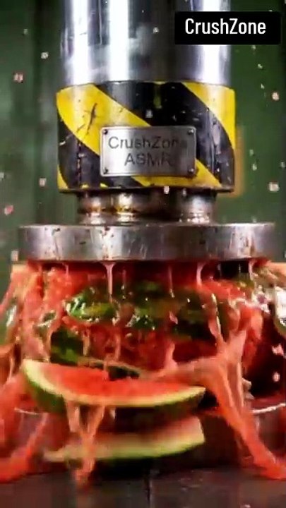 CrushZone ASMR — Watermelon Hydraulic Press Aftermath (Ultra-Realistic Macro) #fypシ゚viral #crushingvideo #viralshorts #foryou #hydraulicpress @No Name ❤️‍😭👀