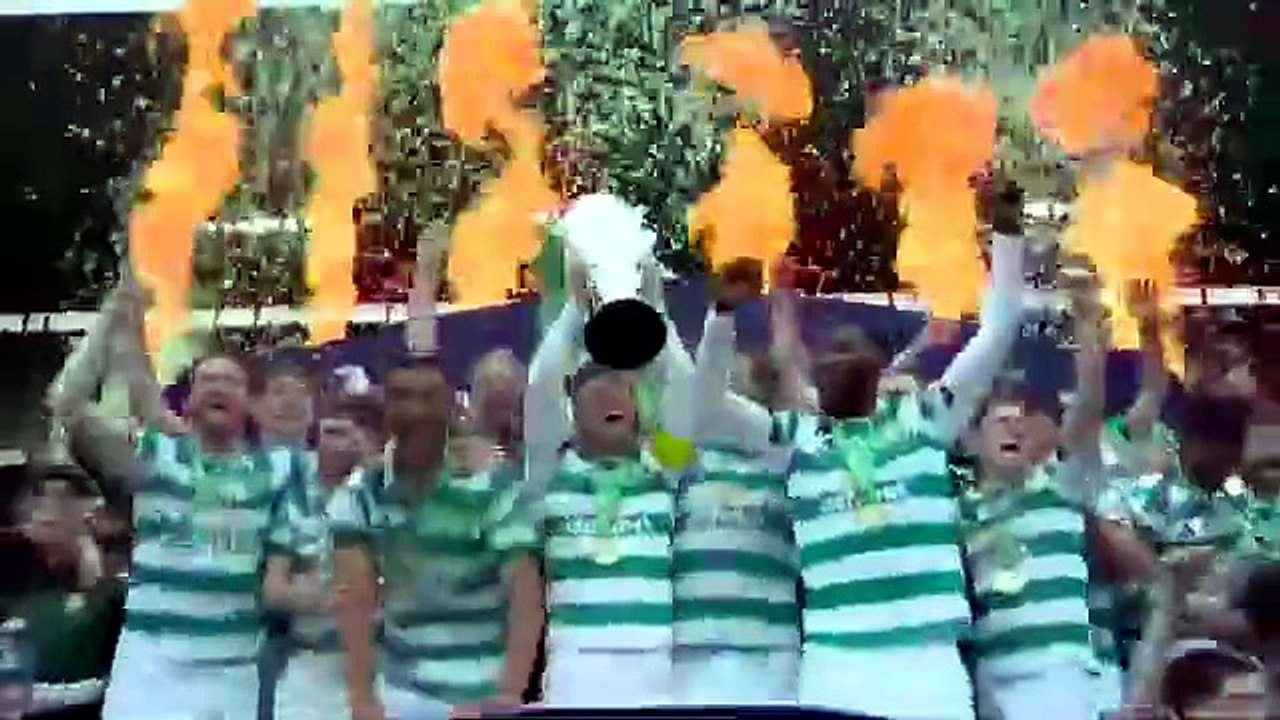 FULL Celtic trophy presentation and celebrations after Hearts SPFL title-decider win! 🍾🏆