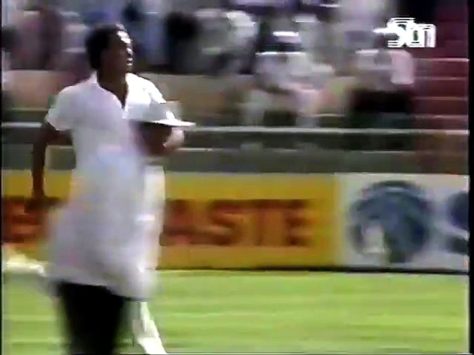 1985, Rothmans Four-Nations Cup | England vs Pakistan, Cons at Sharjah, Mar 26 1985
