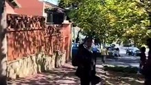 Tini Stoessel ya está en Salta y fue recibida por sus fans en las puertas del Hotel Sheraton