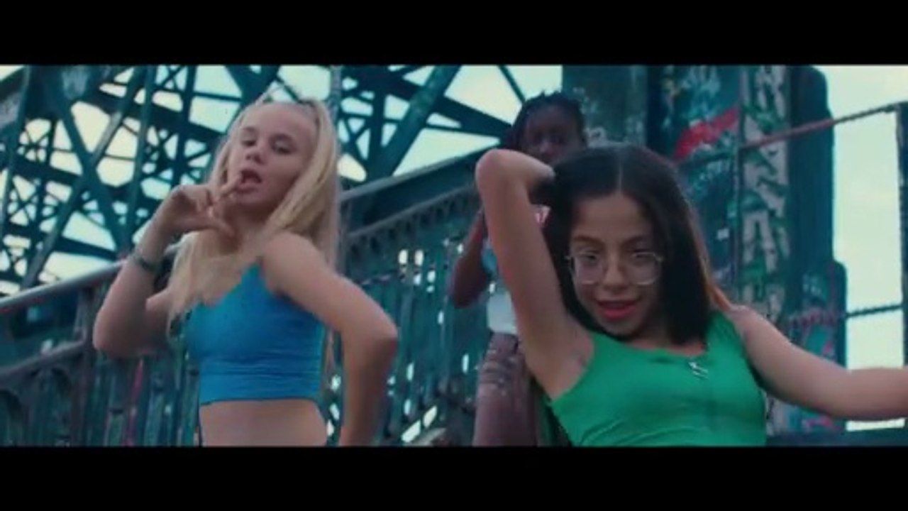 Mignonnes 2020