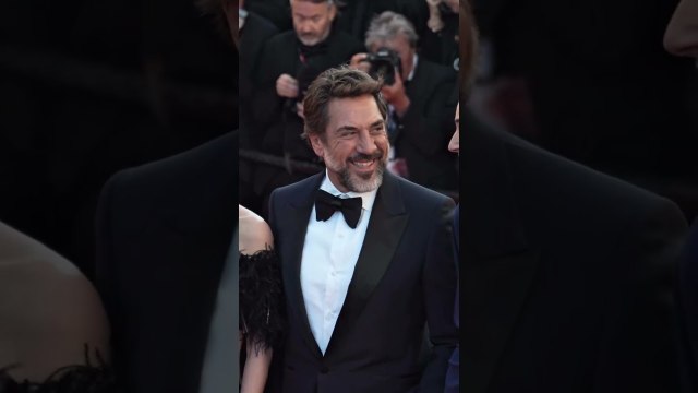 ✨ Javier Bardem sur le tapis rouge du Festival de Cannes pour la montée des marches du film El Ser