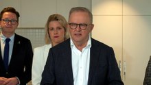 PM Anthony Albanese speaks in Melbourne with Housing Minister