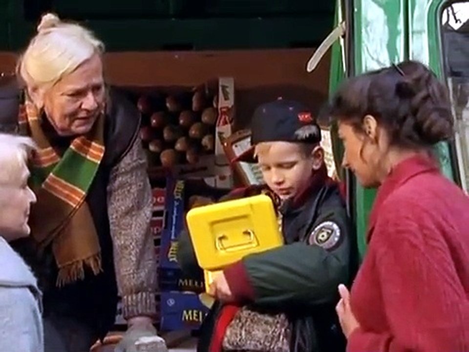 Unser Charly S03E14-Herzlich willkommen