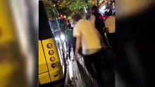 İstanbul'da akılalmaz kaza: İETT otobüsünün altını delen inşaat demiri yolcuya saplandı!