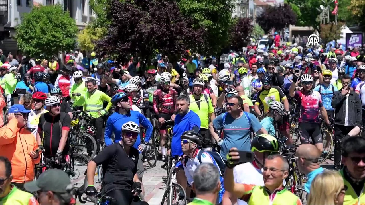 Edirne'de 23. Uluslararası Bisiklet Turu ve 12. Uluslararası Bisiklet Festivali düzenlendi | Ajansspor | AA