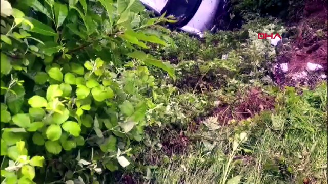 Otomobil şarampole uçtu; 3 yaralı