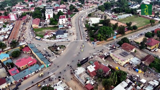 Epidemia de ébola azota RD Congo y deja un muerto en Uganda