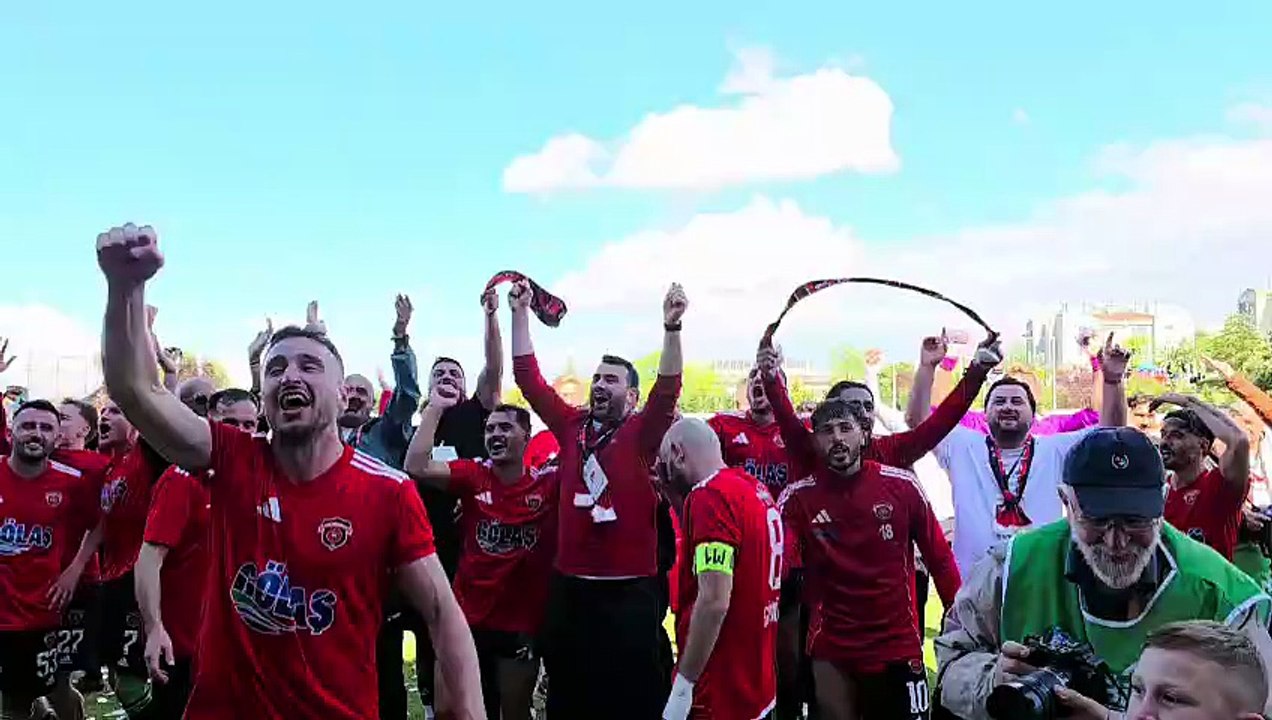 GÖLCÜKSPOR 3. LİG KAPISINI ARALADI DARICA GENÇLERBİRLİĞİ’Nİ EVİNDE DEVİRDİ!  (1)