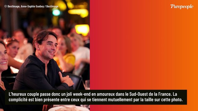 Julian Bugier et sa femme Claire Fournier loin de Paris, leur séjour dans une belle station balnéaire du Sud-Ouest