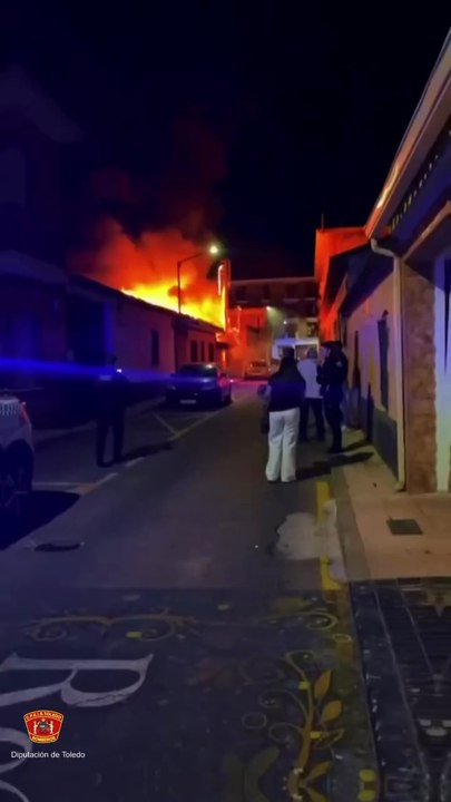 El fuego calcina una vivienda en un pueblo de Toledo