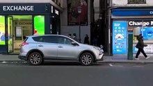 🐱 La rue la plus étroite de Paris fait 1m80 de large et 29 mètres de long.