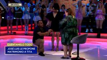Le proponen matrimonio a 'Tita' tras 25 años juntos