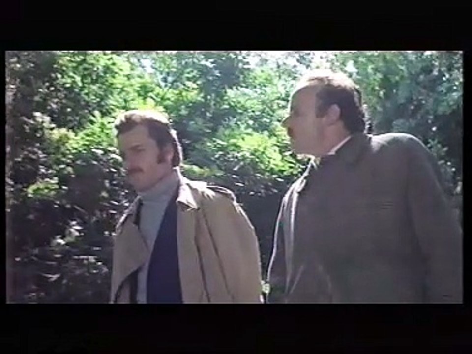 Giornata Nera Per L'Ariete (Luigi Bazzoni) - 1971 - Fotografia:Vittorio Storaro Musiche:Ennio Morricone