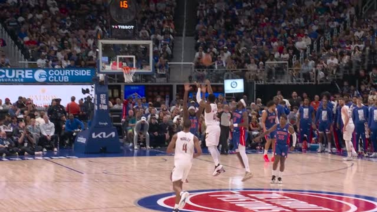 Mitchell hits half-court buzzer beater