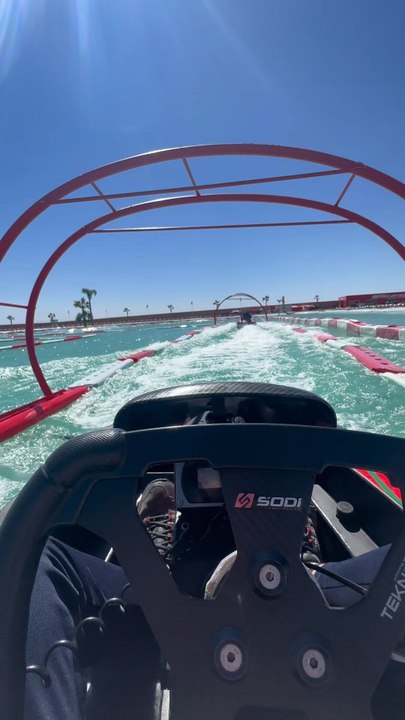 Faire du karting... sur l'eau ?😳Le water karting, c'est clairement l'activité la plus fun à tester :Franchement, si t'aimes la vitesse et rigoler... tu vas kiffer 🔥