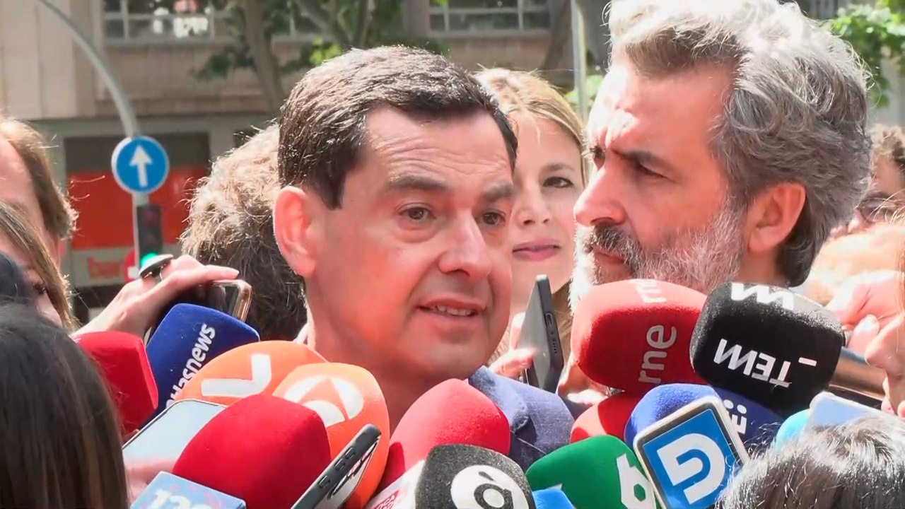 Juanma Moreno cree disponer de "margen de maniobra" para gobernar en solitario